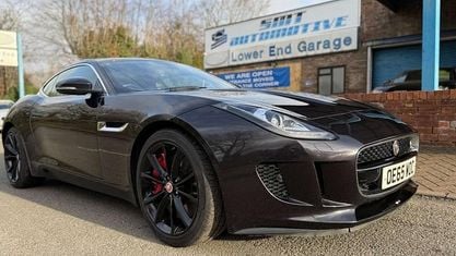 Używany Jaguar F-Type S 381 KM (280 kW) 2016 Czarny Coupe