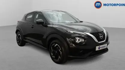 Used Nissan Juke N-Connecta 114 HP (83 kW) 2023 Black SUV