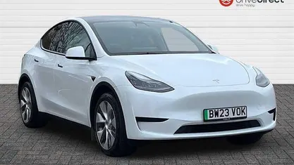 Used Tesla Model Y RWD 254 kW (346 HP) 2023 White SUV