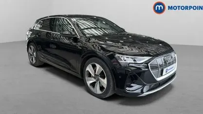 Usado Audi e-tron S-Line 300 kW (408 CV) 2022 Negro SUV