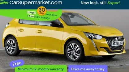 Käytetty Peugeot 208 Active+ 102 HP (75 kW) 2023 Keltainen Viistoperä