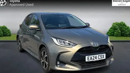 Second-hand Toyota Yaris Hybrid Design 116 CP (85 kW) 2026 Hatchback