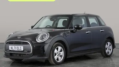 Used Mini Cooper Classic 136 HP (100 kW) 2022 Hatchback