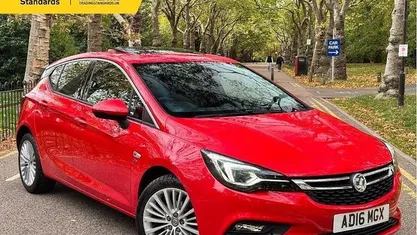 Used 2019 Vauxhall Astra Elite Hatchback | £8,995 (Fair price)