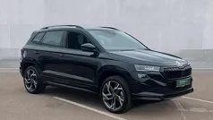 Black magic pearl effect Used 2025 Skoda Karoq SportLine SUV | £30,850 (Fair price)