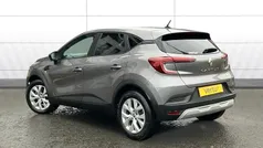 Used 2022 Renault Captur Iconic SUV | £15,240 (Fair price)