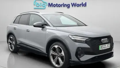 Used Audi Q4 e-tron Advanced 150 kW (204 HP) 2022 Grey SUV