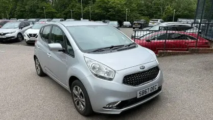 Usado Kia Venga 125 HP (91 kW) 2019 Citadino
