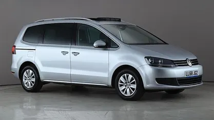 Used VW Sharan SE 150 HP (110 kW) 2021 MPV