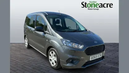 Used Ford Tourneo Courier Zetec 101 HP (74 kW) 2019 Grey MPV