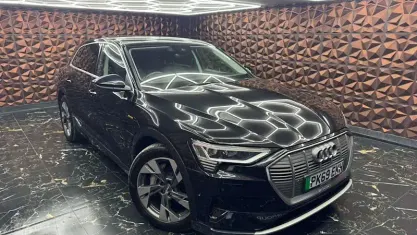 Usado Audi e-tron 300 kW (408 HP) 2020 SUV