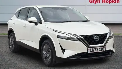 Używany Nissan Qashqai Acenta Premium 158 KM (116 kW) 2023 Biały SUV