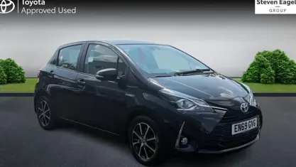 Used Toyota Yaris Hybrid 101 HP (74 kW) 2019 Hatchback