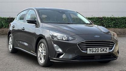 Second-hand Ford Focus Zetec 125 CP (91 kW) 2020 Gri Hatchback