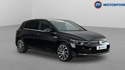 Usado VW Golf VIII Edition 131 HP (96 kW) 2023 Preto Citadino