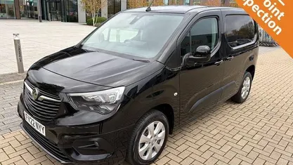 Black Used 2022 Vauxhall Combo Elite MPV | £7,990 (Super price)