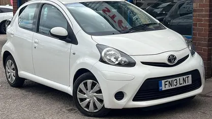 Used Toyota Aygo 68 HP (50 kW) 2012 Hatchback