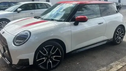 Used Mini Cooper Sport 135 kW (184 HP) 2026 Hatchback