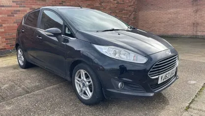 Używany Ford Fiesta Zetec 75 KM (55 kW) 2017 Hatchback