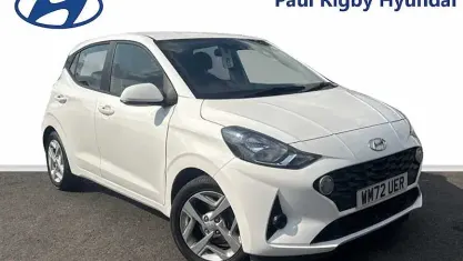 Used Hyundai i10 SE 84 HP (61 kW) 2023 White Hatchback