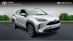 Used 2025 Toyota Yaris Hybrid Design Estate | £22,390 (Good price)