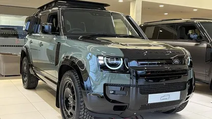 Used Land Rover Defender 349 HP (256 kW) 2025 Estate