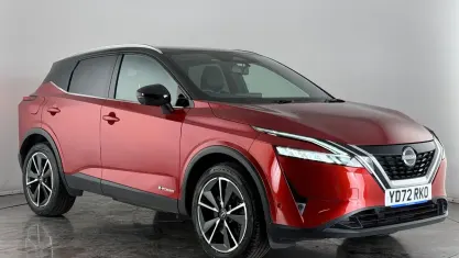 Used Nissan Qashqai Tekna 190 HP (139 kW) 2023 Red SUV