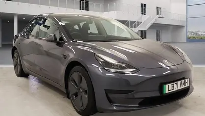 Used 2021 Tesla Model 3 Standard Range Plus Sedan | £14,790 (Fair price)