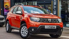 Orange Used 2022 Dacia Duster Comfort SUV | £13,495 (Fair price)