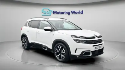 Käytetty Citroën C5 Shine 226 HP (166 kW) 2021 Valkoinen Viistoperä