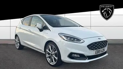 Used Ford Fiesta Vignale 125 HP (91 kW) 2019 White Hatchback