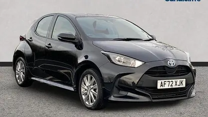 Black Used 2024 Toyota Yaris Hybrid Hatchback | £15,698 (Super price)