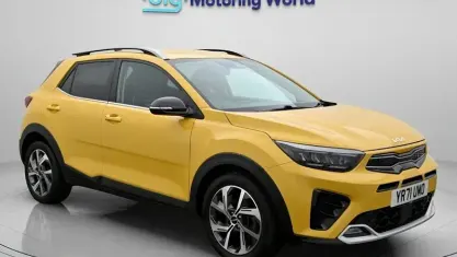 Used Kia Stonic GT-Line 120 HP (88 kW) 2022 Yellow SUV