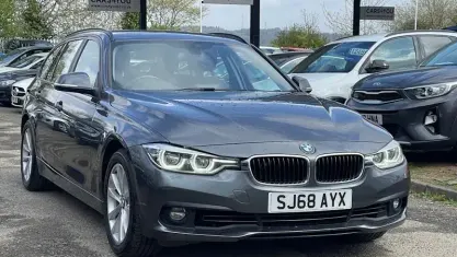 Used BMW 318 Performance 136 HP (100 kW) 2018 Grey Estate