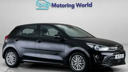 Used Kia Rio 101 HP (74 kW) 2021 Black Hatchback