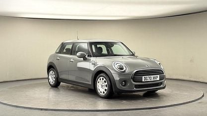 Używany Mini ONE Classic 102 KM (75 kW) 2020 Szary Hatchback