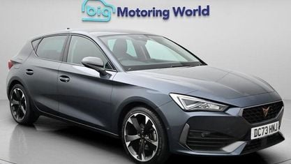 Używany Cupra Leon 150 KM (110 kW) 2023 Szary Hatchback