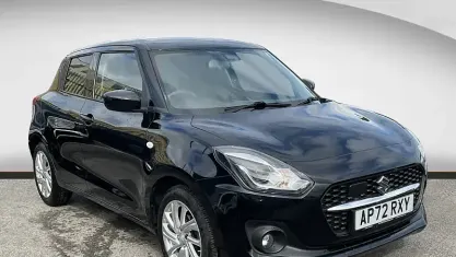 Używany Suzuki Swift SZ-T 83 KM (61 kW) 2023 Czarny Hatchback
