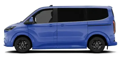 Used Ford Tourneo Titanium 150 HP (110 kW) 2025 MPV