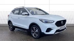 White Used 2022 MG ZS Excite Sedan | £12,643 (Fair price)