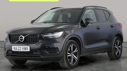 Used Volvo XC40 R-Design 163 HP (119 kW) 2021 Black SUV