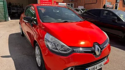 Used Renault Clio Dynamique 73 HP (53 kW) 2015 Hatchback