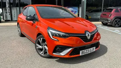 Used Renault Clio RS Line 90 HP (66 kW) 2023 Orange Hatchback