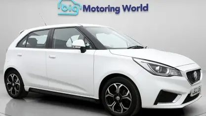 Used MG MG3 Exclusive 106 HP (77 kW) 2022 White Hatchback