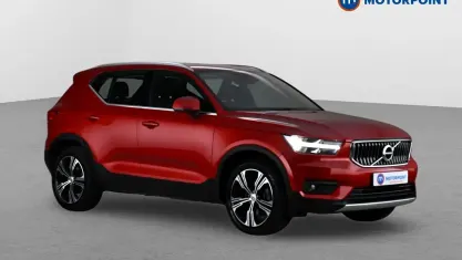 Used Volvo XC40 Inscription 197 HP (144 kW) 2020 Red SUV