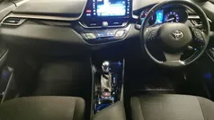 Silver Used 2018 Toyota C-HR SUV | £16,410 (Fair price)