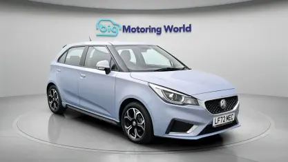 Käytetty MG MG3 Exclusive 106 HP (77 kW) 2023 Hopea Viistoperä