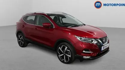 Used Nissan Qashqai Tekna 110 HP (80 kW) 2017 Red SUV