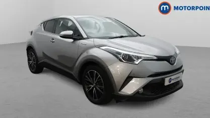 Używany Toyota C-HR 122 KM (89 kW) 2019 Srebrny SUV