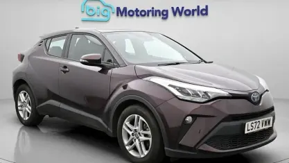 Używany Toyota C-HR 122 KM (89 kW) 2023 SUV